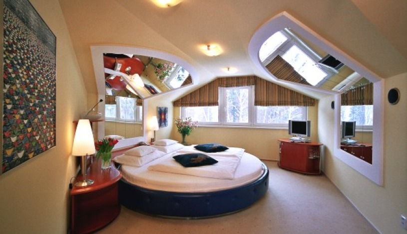 Hotel EROPLÁN**** Superior Rožnov pod Radhoštěm - Luxusní apartmá